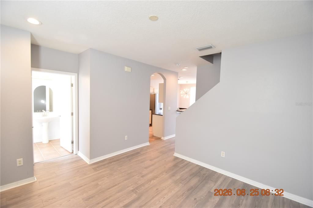 For Rent: $2,700 (3 beds, 2 baths, 1470 Square Feet)