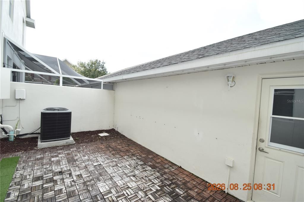 For Rent: $2,700 (3 beds, 2 baths, 1470 Square Feet)
