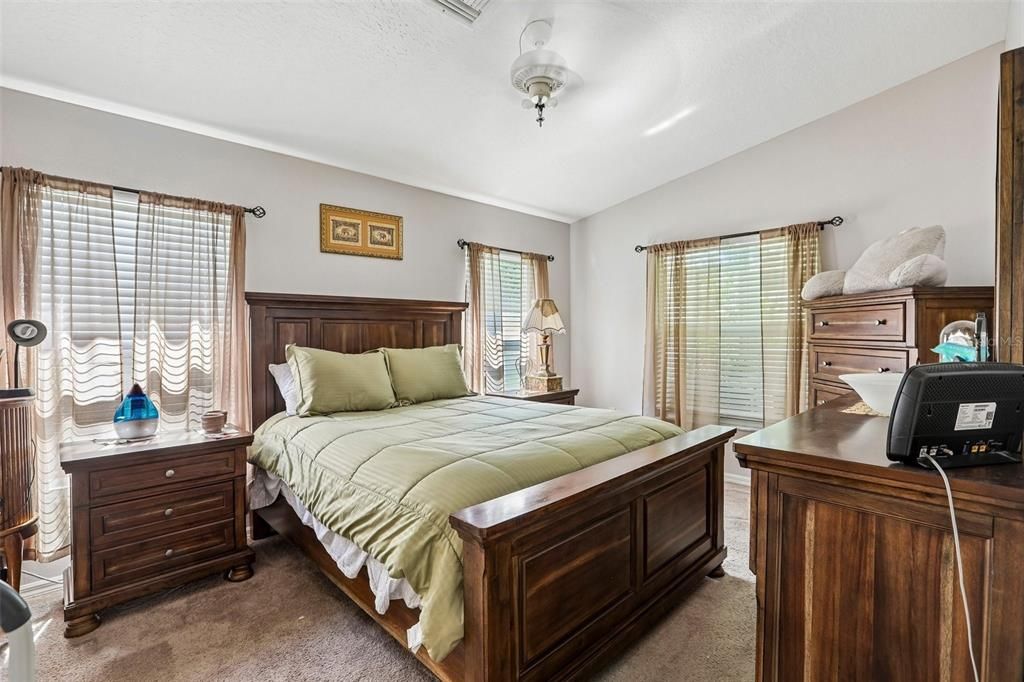 En Venta: $225,000 (2 camas, 2 baños, 1292 Pies cuadrados)