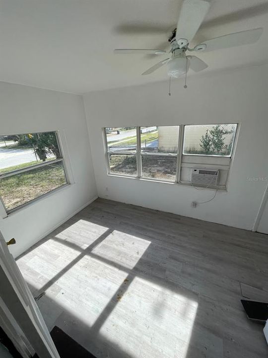 For Sale: $235,000 (3 beds, 1 baths, 1602 Square Feet)