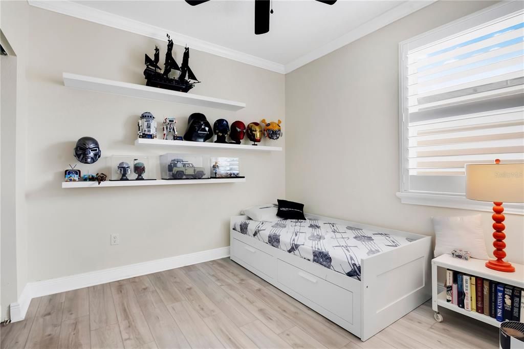 Active With Contract: $455,000 (3 beds, 2 baths, 1976 Square Feet)