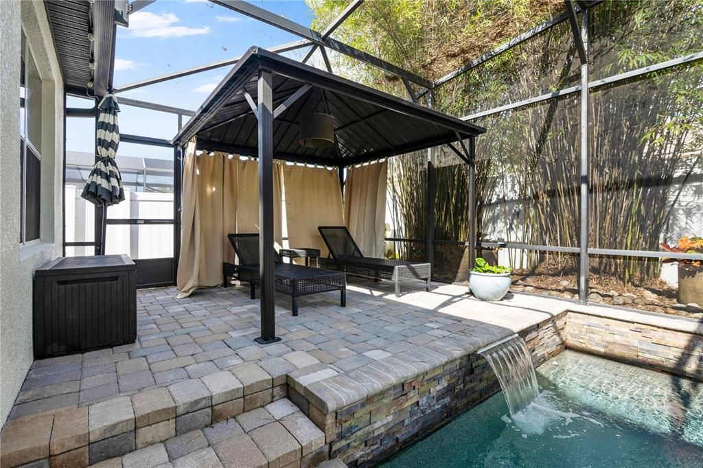 Active With Contract: $455,000 (3 beds, 2 baths, 1976 Square Feet)