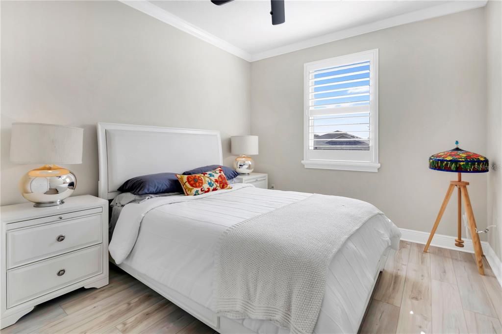 Active With Contract: $455,000 (3 beds, 2 baths, 1976 Square Feet)