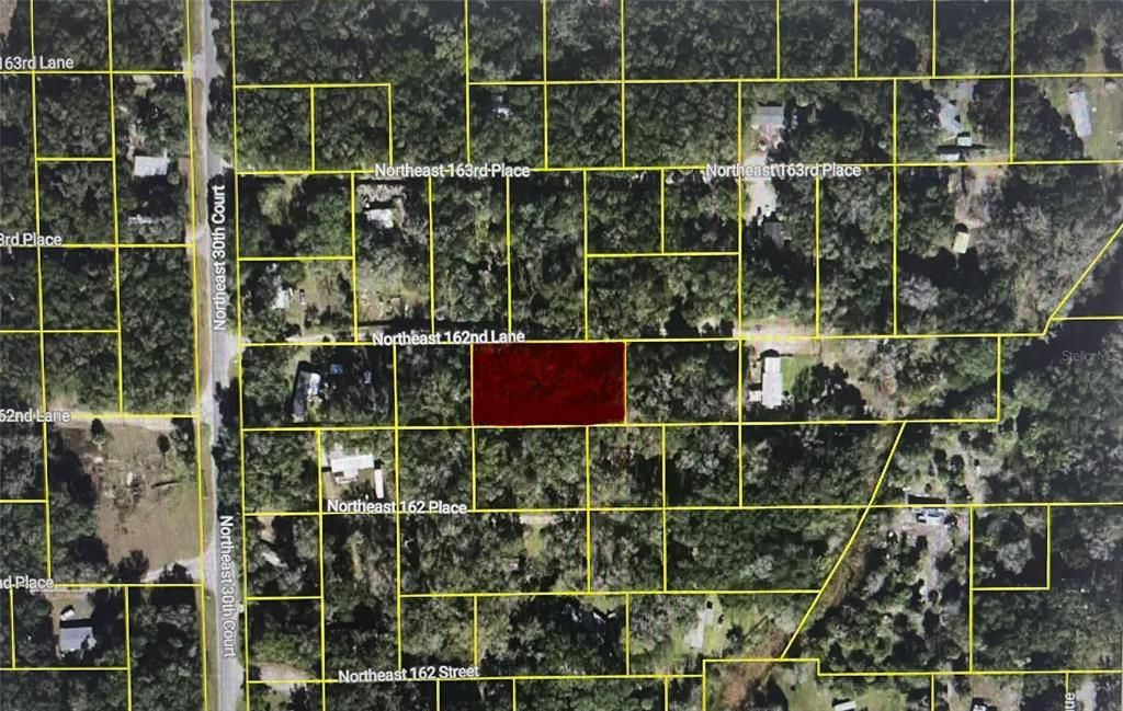 На продажу: $15,900 (0.50 acres)