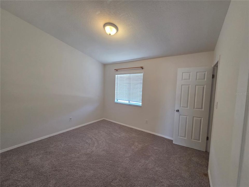 For Rent: $1,700 (2 beds, 1 baths, 1194 Square Feet)