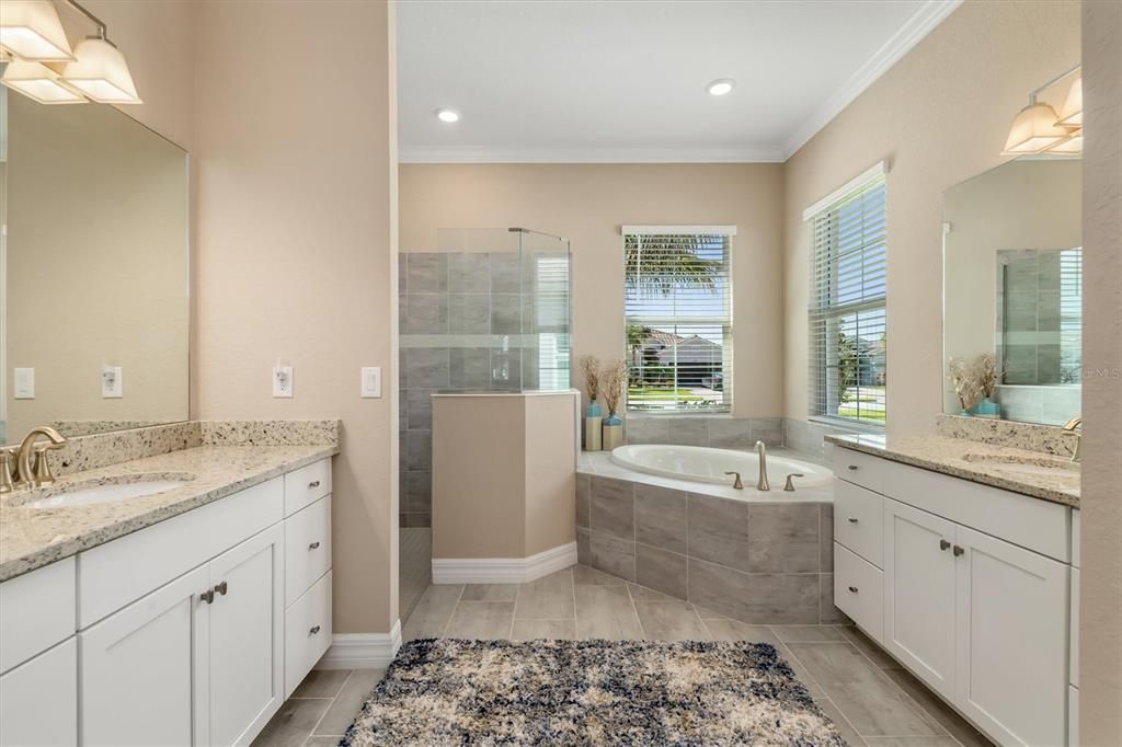 For Sale: $849,000 (3 beds, 2 baths, 2366 Square Feet)