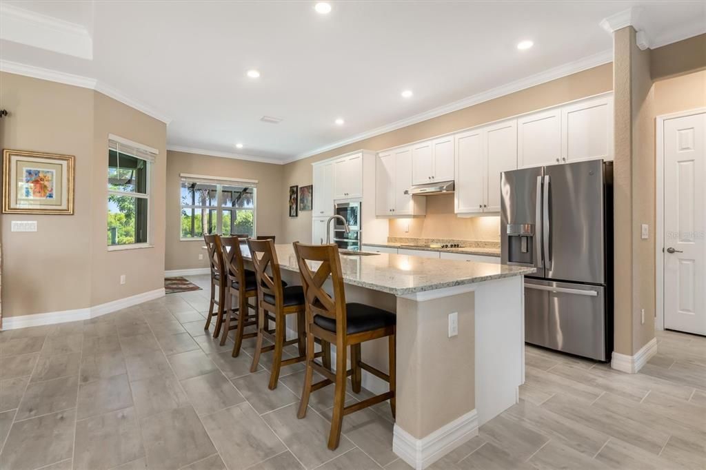 For Sale: $849,000 (3 beds, 2 baths, 2366 Square Feet)