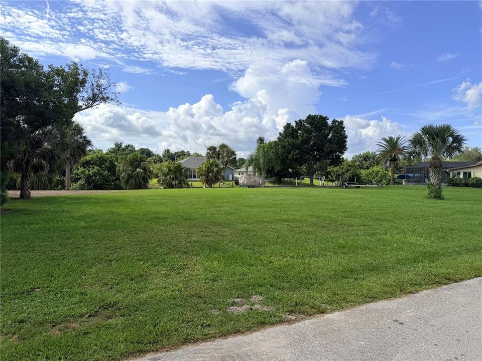 En Venta: $110,000 (0.22 acres)