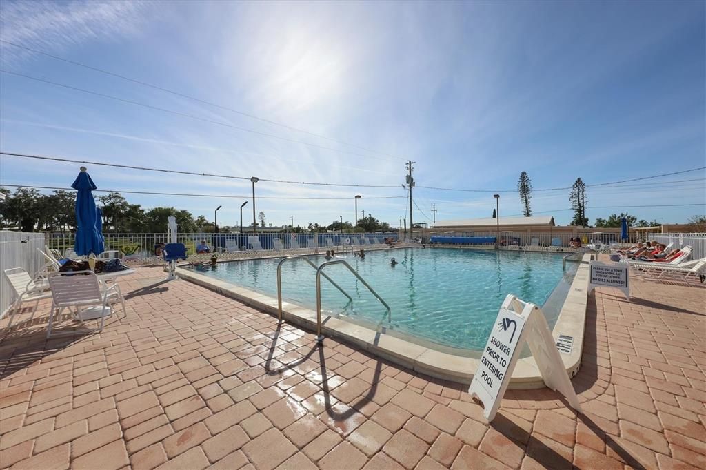 En Venta: $147,000 (2 camas, 2 baños, 1376 Pies cuadrados)