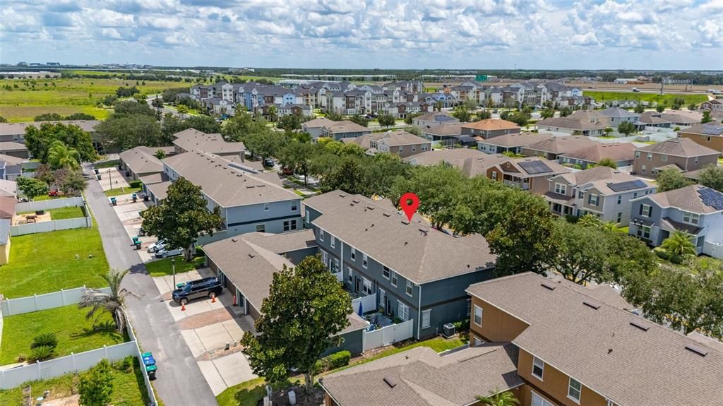 На продажу: $360,000 (2 спален, 2 ванн, 1324 Квадратных фут)