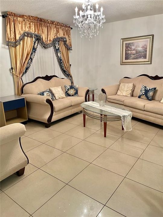 На продажу: $299,000 (3 спален, 2 ванн, 1616 Квадратных фут)