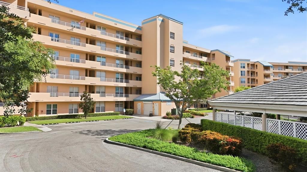 В аренду: $1,900 (2 спален, 2 ванн, 1256 Квадратных фут)