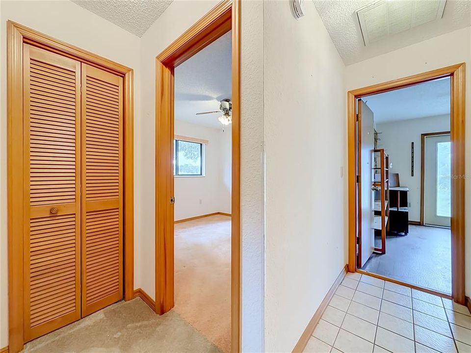 En Venta: $449,900 (3 camas, 2 baños, 2455 Pies cuadrados)
