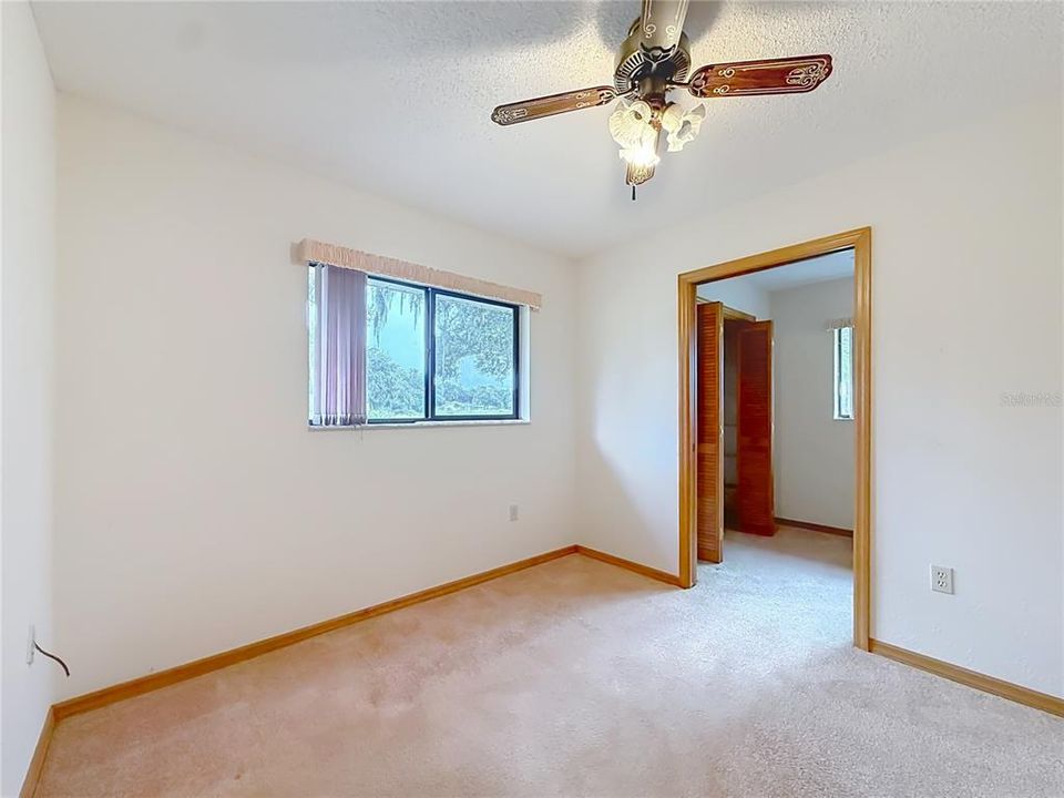 En Venta: $449,900 (3 camas, 2 baños, 2455 Pies cuadrados)