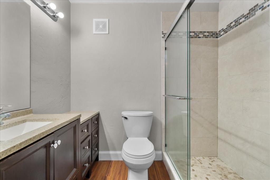 En Venta: $189,000 (4 camas, 4 baños, 1177 Pies cuadrados)