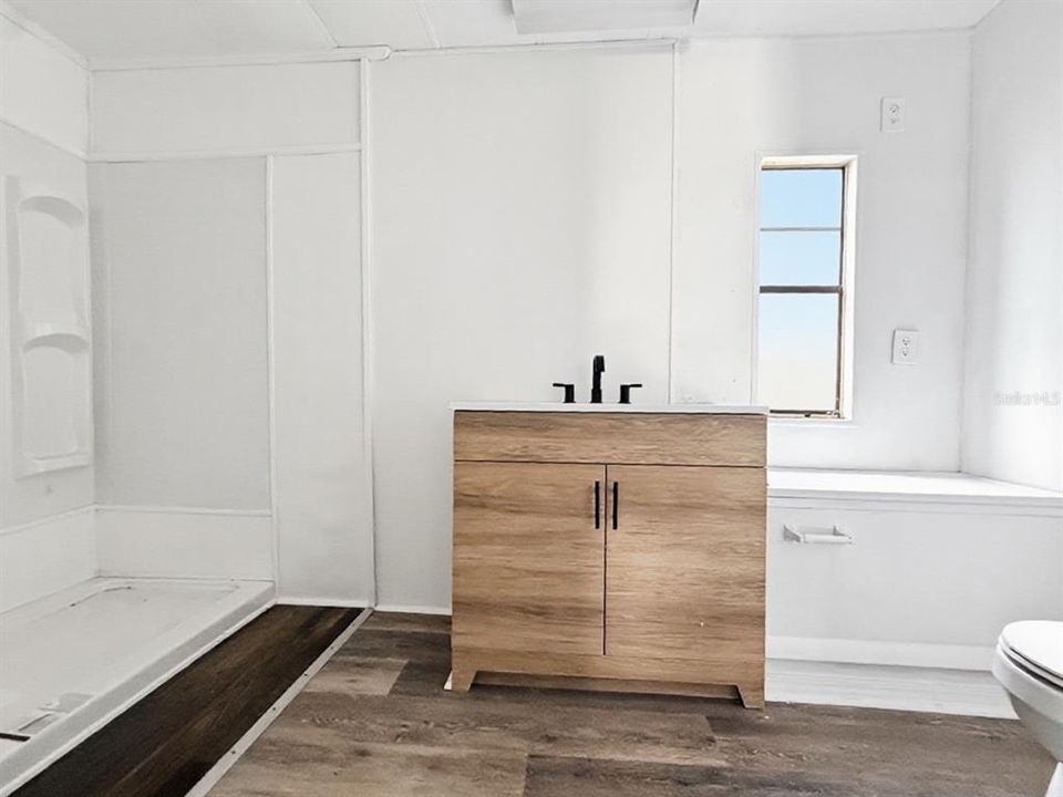 En Venta: $109,000 (3 camas, 2 baños, 1440 Pies cuadrados)