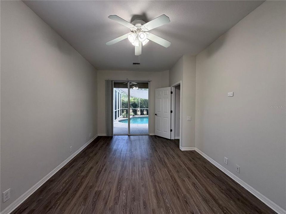En Venta: $505,000 (4 camas, 2 baños, 2310 Pies cuadrados)