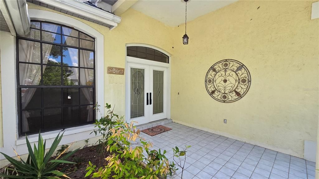 For Sale: $549,000 (4 beds, 3 baths, 2416 Square Feet)