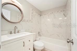For Sale: $119,900 (2 beds, 2 baths, 801 Square Feet)