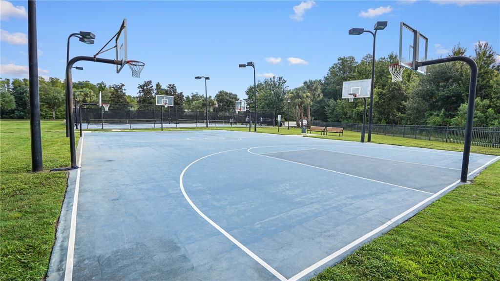 待售: $420,000 (4 贝兹, 2 浴室, 1930 平方英尺)
