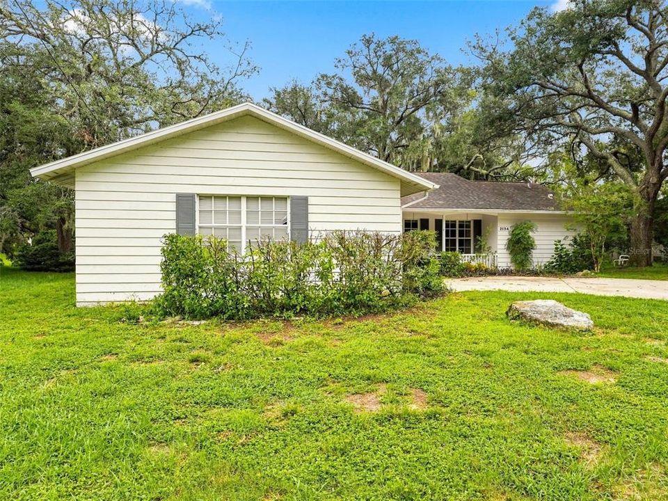 For Sale: $279,900 (3 beds, 2 baths, 1688 Square Feet)