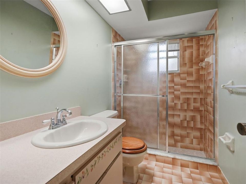 For Sale: $279,900 (3 beds, 2 baths, 1688 Square Feet)