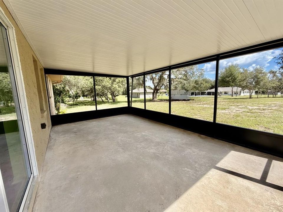 En Venta: $219,900 (2 camas, 2 baños, 1069 Pies cuadrados)