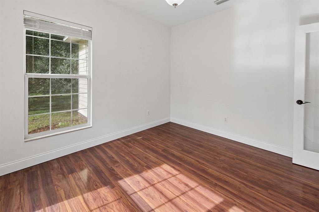 For Sale: $600,000 (3 beds, 2 baths, 2162 Square Feet)