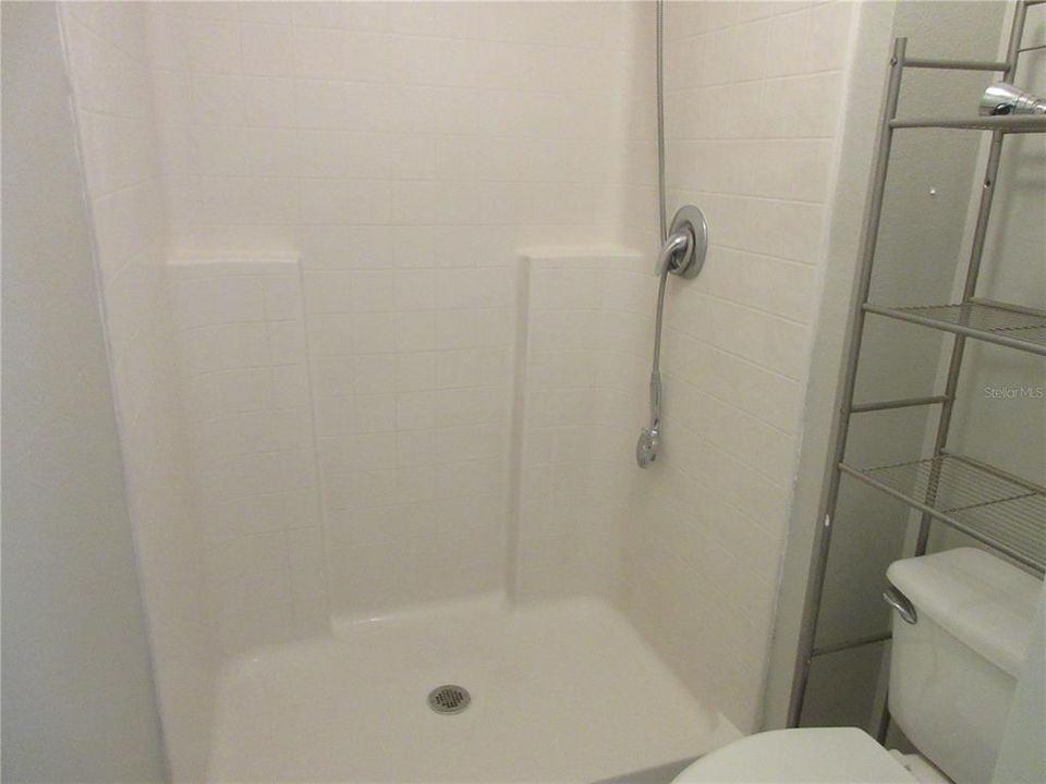 For Rent: $1,650 (3 beds, 2 baths, 1620 Square Feet)