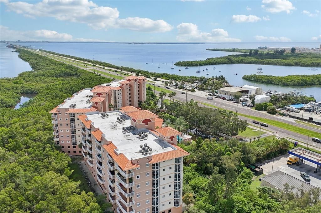 For Sale: $471,000 (3 beds, 2 baths, 2013 Square Feet)