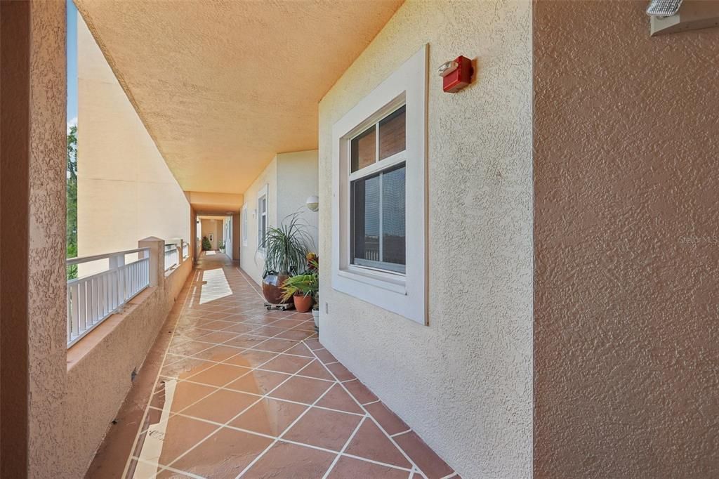 For Sale: $471,000 (3 beds, 2 baths, 2013 Square Feet)