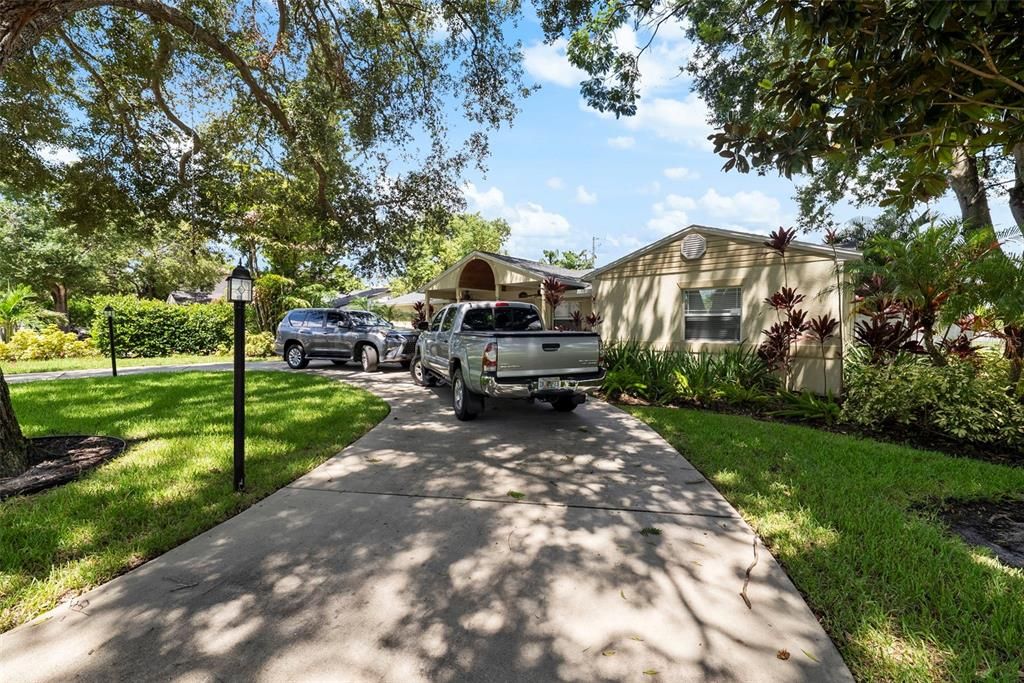 For Sale: $875,000 (3 beds, 2 baths, 1510 Square Feet)