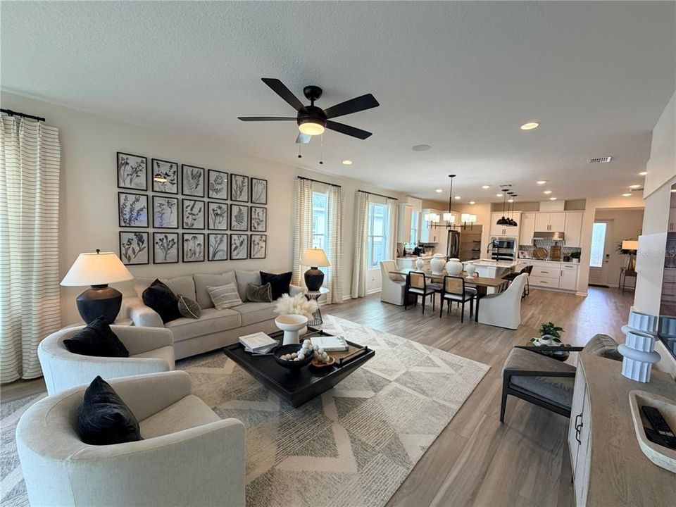 For Sale: $389,000 (3 beds, 2 baths, 2037 Square Feet)