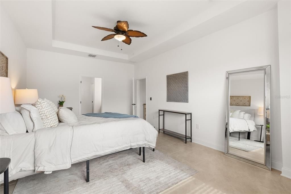 En Venta: $595,000 (3 camas, 2 baños, 1916 Pies cuadrados)