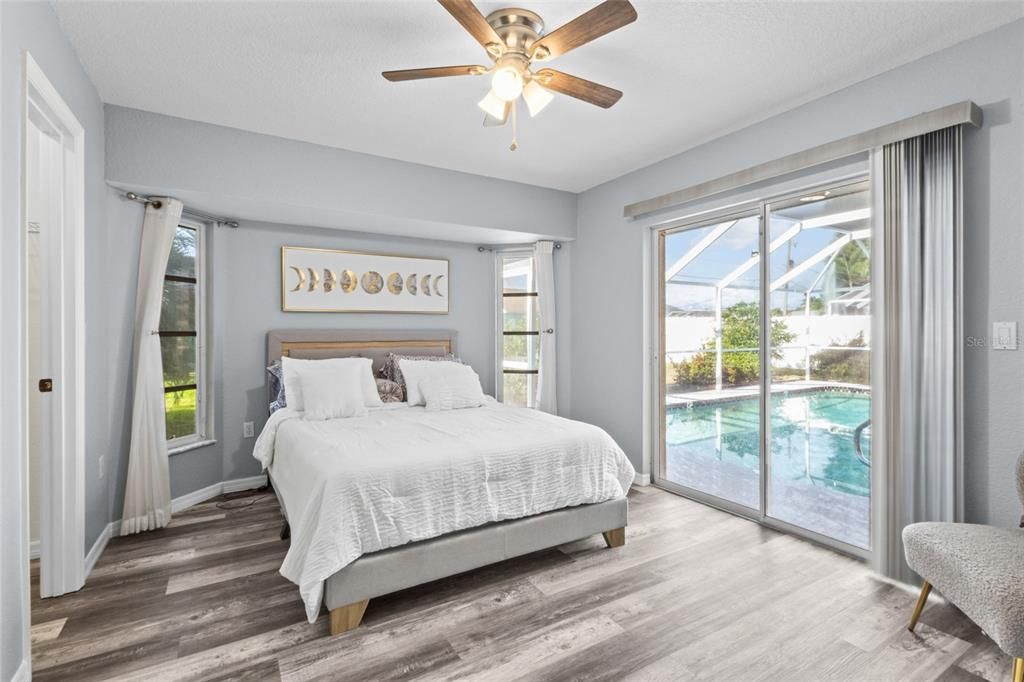 Active With Contract: $399,000 (3 beds, 2 baths, 2104 Square Feet)