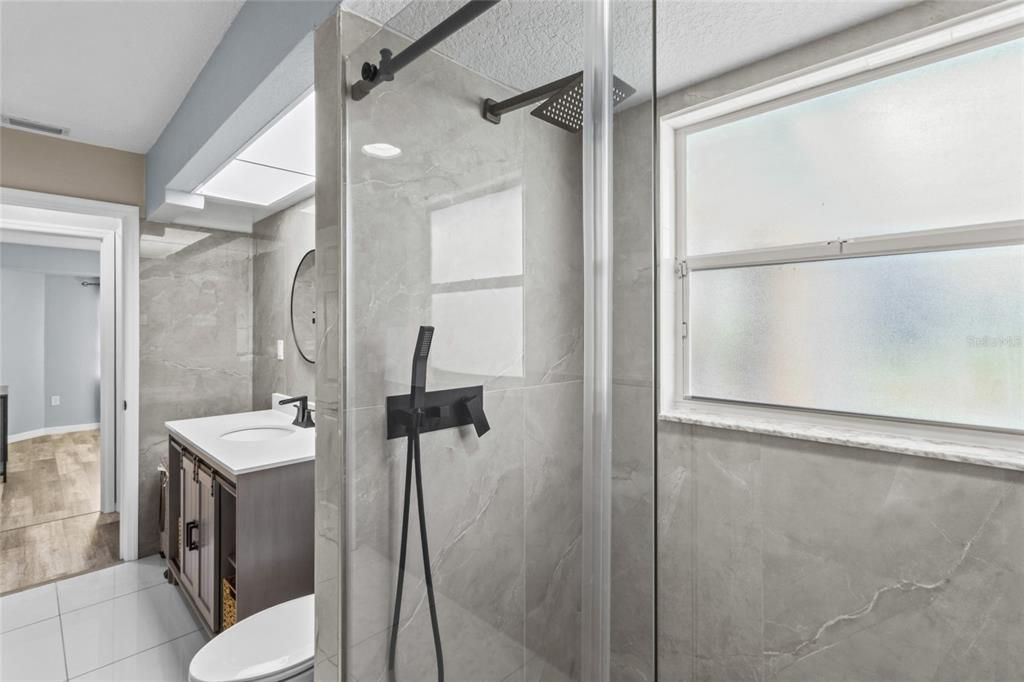 Active With Contract: $399,000 (3 beds, 2 baths, 2104 Square Feet)