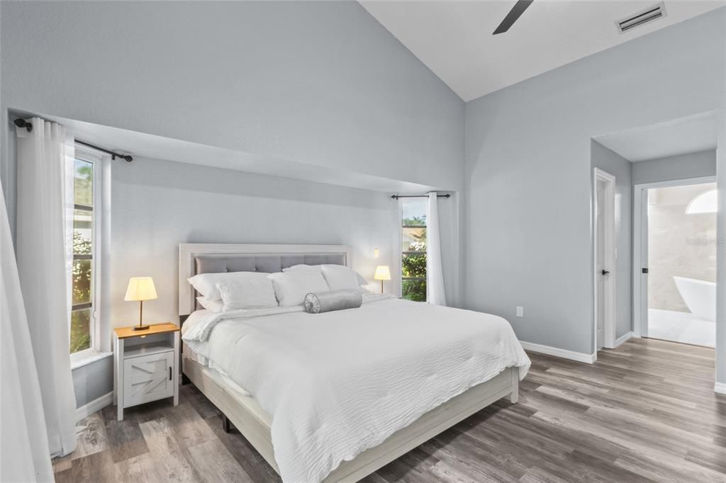Active With Contract: $399,000 (3 beds, 2 baths, 2104 Square Feet)