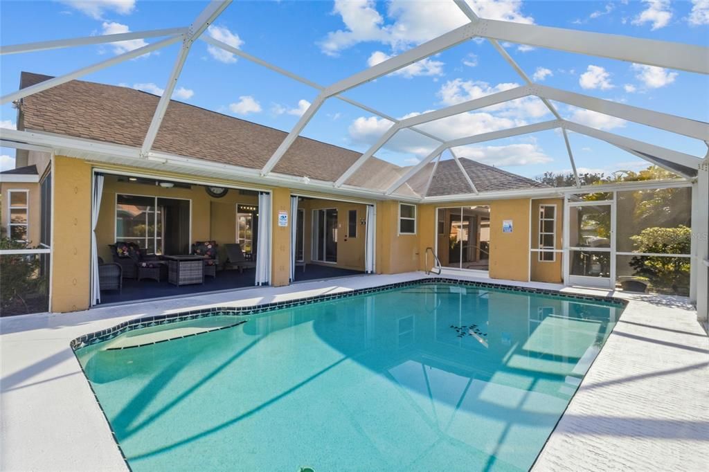 Active With Contract: $399,000 (3 beds, 2 baths, 2104 Square Feet)
