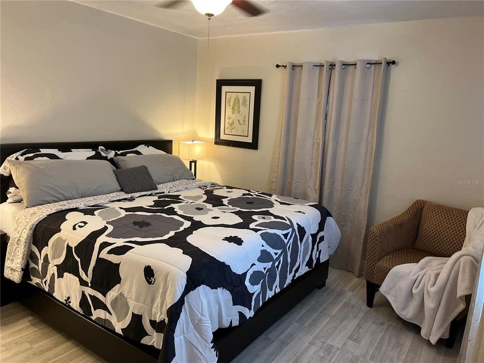 En Renta: $3,495 (3 camas, 2 baños, 1122 Pies cuadrados)