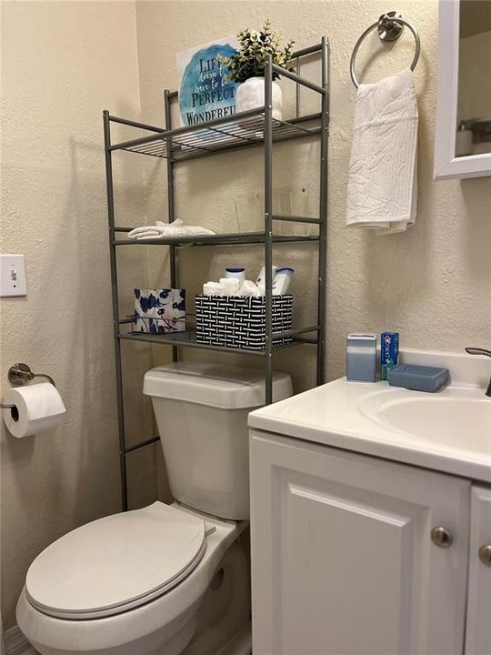 En Renta: $3,495 (3 camas, 2 baños, 1122 Pies cuadrados)
