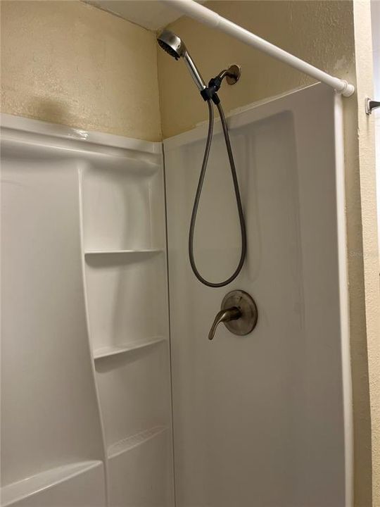 En Renta: $3,495 (3 camas, 2 baños, 1122 Pies cuadrados)