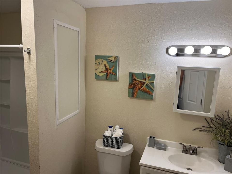 En Renta: $3,495 (3 camas, 2 baños, 1122 Pies cuadrados)