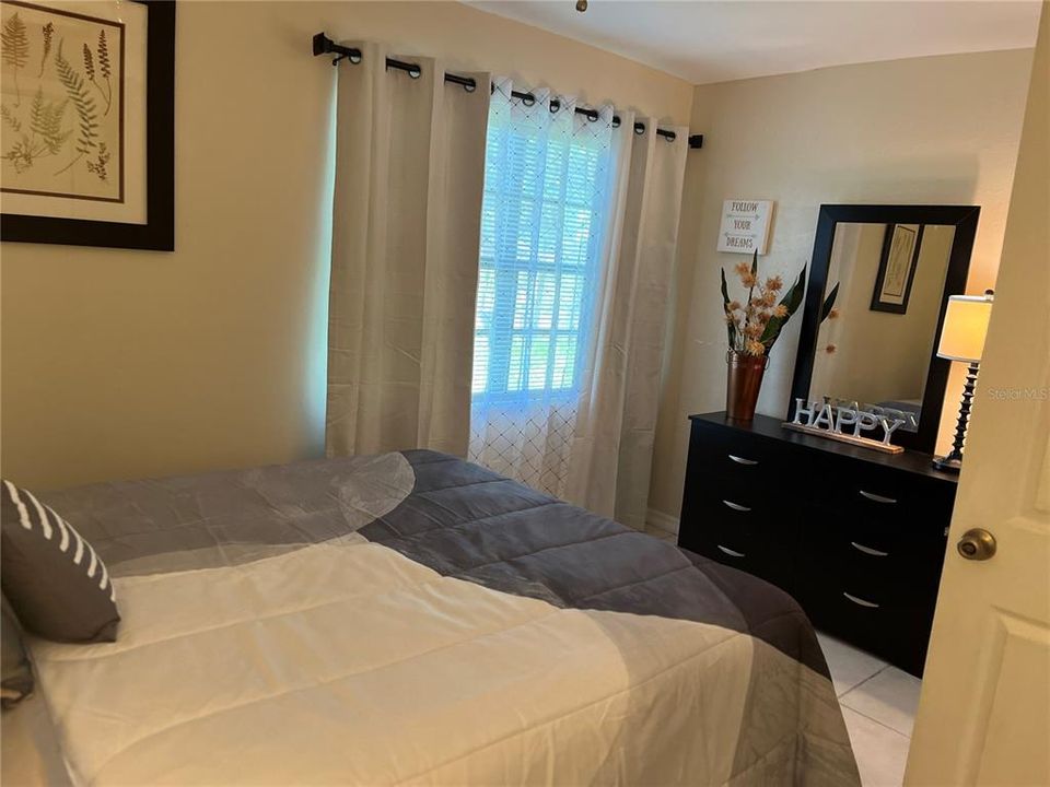 En Renta: $3,495 (3 camas, 2 baños, 1122 Pies cuadrados)