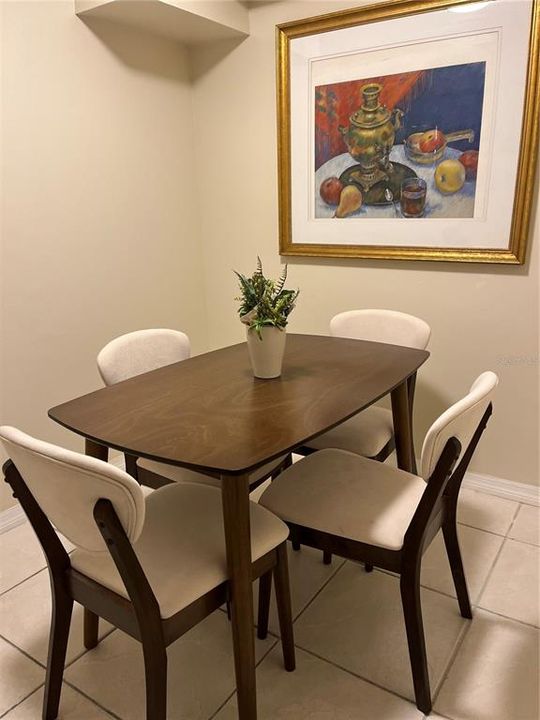 En Renta: $3,495 (3 camas, 2 baños, 1122 Pies cuadrados)
