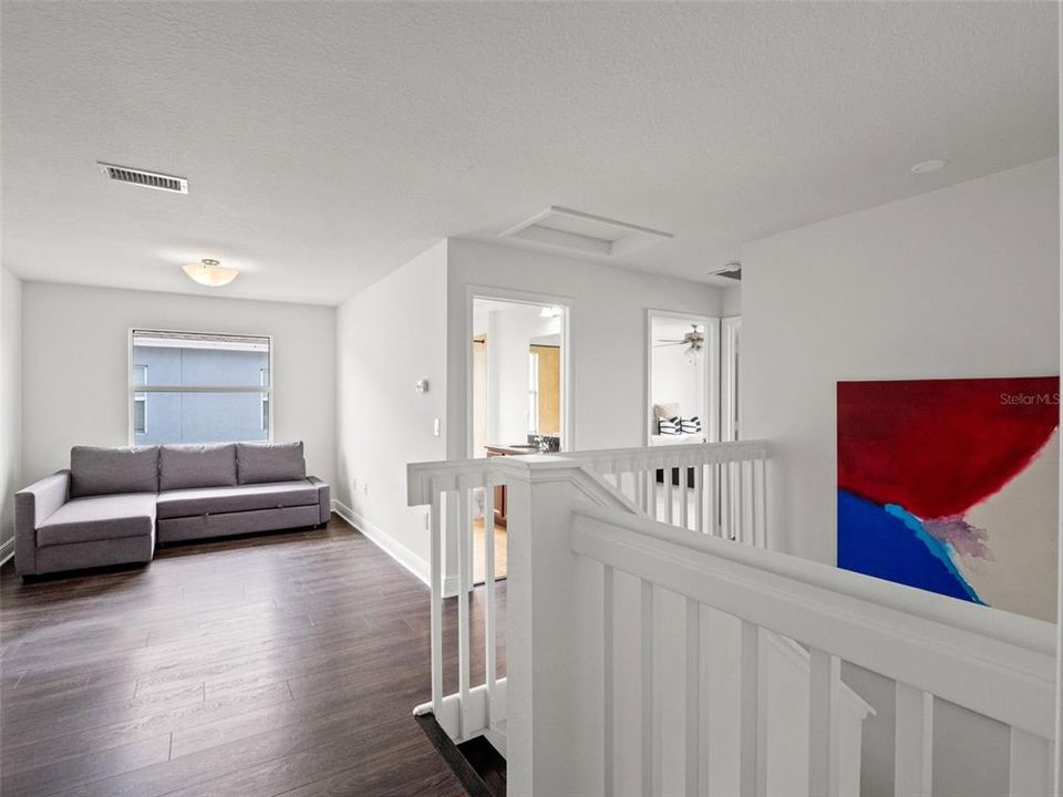 For Sale: $649,900 (4 beds, 2 baths, 2653 Square Feet)