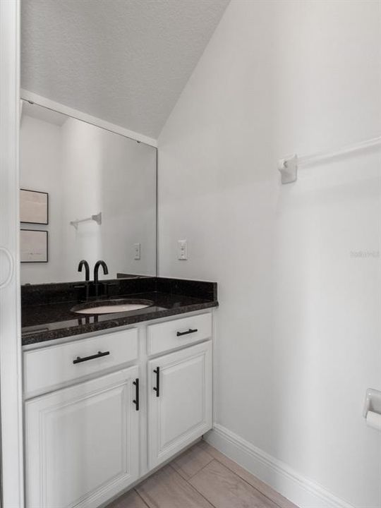 For Sale: $649,900 (4 beds, 2 baths, 2653 Square Feet)