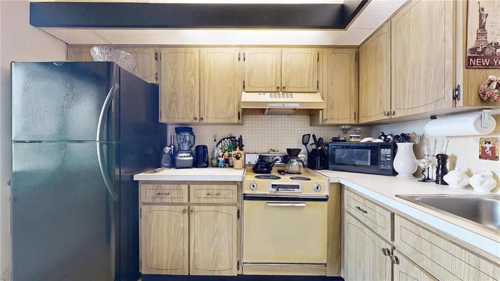 На продажу: $119,900 (1 спален, 1 ванн, 682 Квадратных фут)