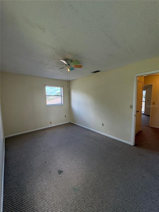 В аренду: $1,600 (3 спален, 2 ванн, 1378 Квадратных фут)