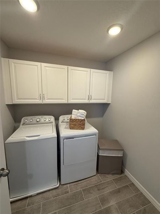 En Venta: $399,000 (4 camas, 2 baños, 2257 Pies cuadrados)