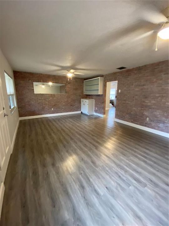 En Renta: $2,850 (3 camas, 2 baños, 1596 Pies cuadrados)